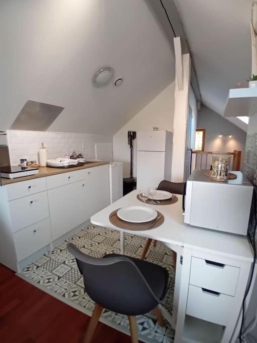 Apartment Cosy Calme Et Propre