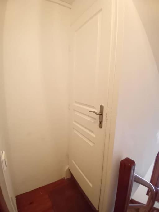 Apartment Cosy Calme Et Propre